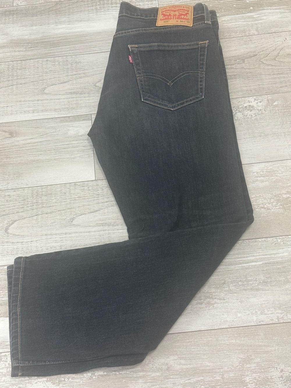Levi's Men’s 505 Black Straight Jeans 34X30 - Picture 2 of 7